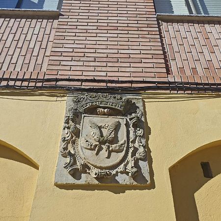 La Botica Del Monasterio Sahagún Exterior foto
